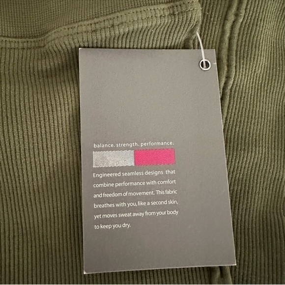 NWT NUX For The Frill High Rise Ribbed 7/8 Leggings Olive Green Size M/L NEW!! - Picture 8 of 14